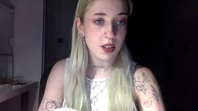 EmmyWet online show from March 29, 4:30 pm