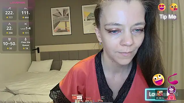 Snapshot of Yana-XX chatting on May 2, 12:21 pm Yana-XX online show from May 2, 12:21 pm