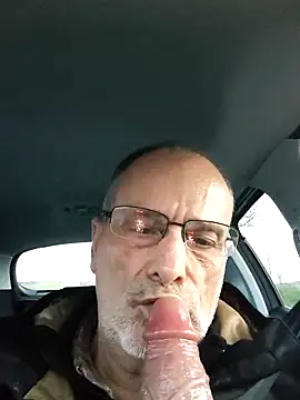 lui8181 online show from March 13, 6:02 pm