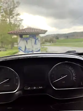 lui8181 online show from April 2, 4:46 pm