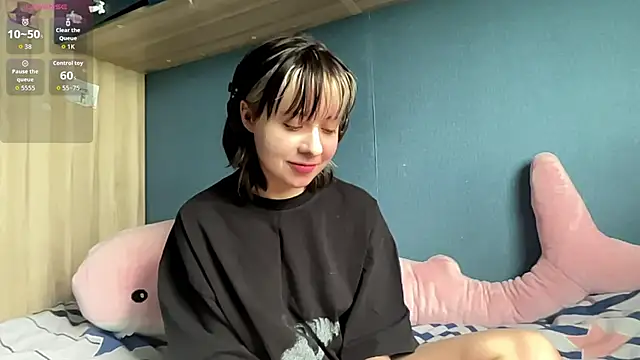 Snapshot of AueshaSimon chatting on June 27, 6:30 am AueshaSimon online show from June 27, 6:30 am