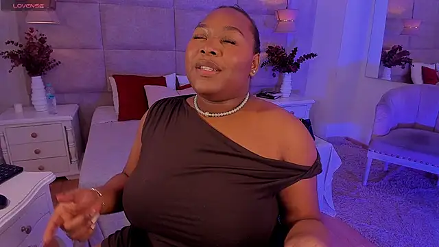 DestinyTornn online show from June 18, 3:05 am