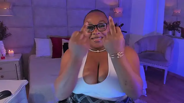 DestinyTornn online show from June 21, 5:02 am