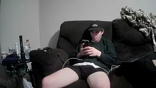 Snapshot of channychann chatting on March 1, 11:49 pm channychann online show from March 1, 11:49 pm