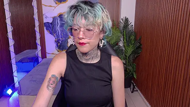 Lyra tay online show from June 1, 7:02 pm