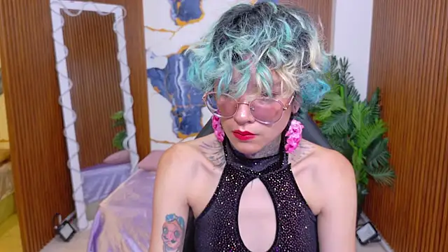 Snapshot of Lyra_tay chatting on June 6, 7:08 pm Lyra tay online show from June 6, 7:08 pm