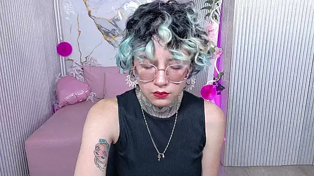 Snapshot of Lyra_tay chatting on July 12, 1:34 pm Lyra tay online show from July 12, 1:34 pm