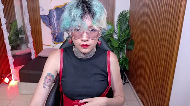 Lyra tay online show from May 23, 7:02 pm
