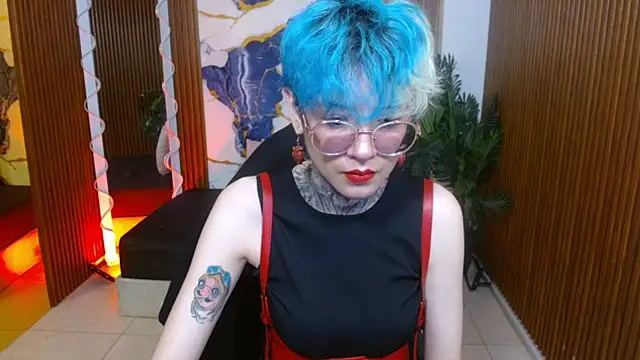 Lyra tay online show from April 4, 7:09 pm