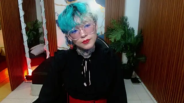 Lyra tay online show from April 10, 7:10 pm