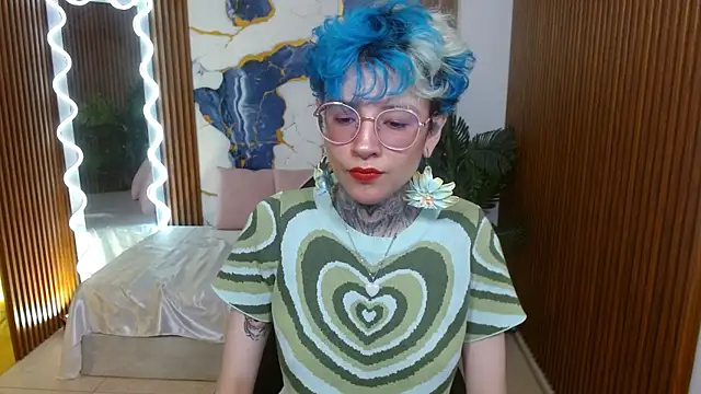 Lyra tay online show from March 4, 7:10 pm