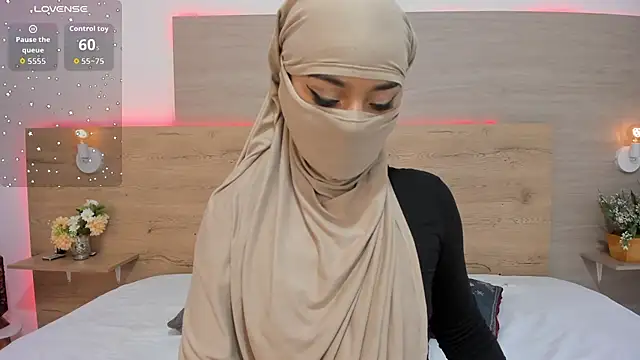  jennaa online show from March 26, 8:18 pm