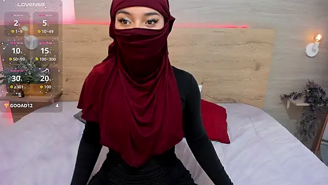  jennaa online show from March 16, 8:11 pm