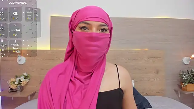  jennaa online show from April 7, 8:10 pm