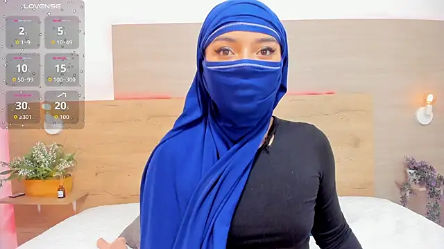  jennaa online show from March 12, 8:13 pm