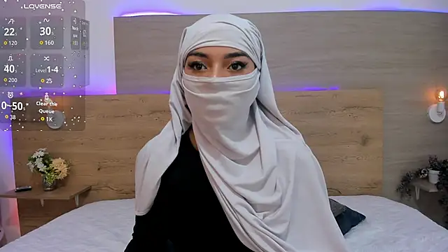  jennaa online show from February 28, 8:08 pm