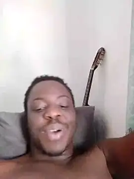 Il mercenario96 online show from June 19, 2:56 pm