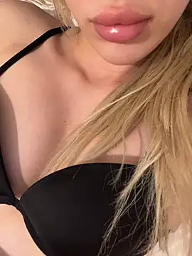 Sarisinpanterr online show from March 29, 5:14 pm