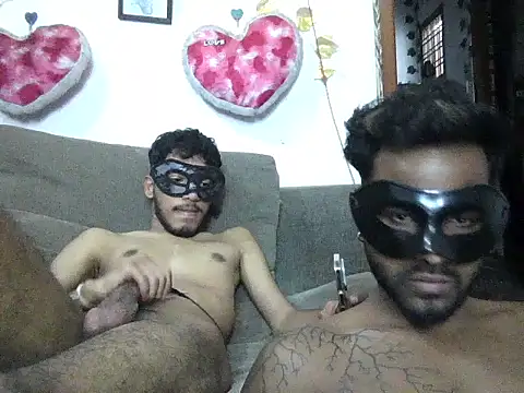 Hunkytop online show from May 29, 6:08 am