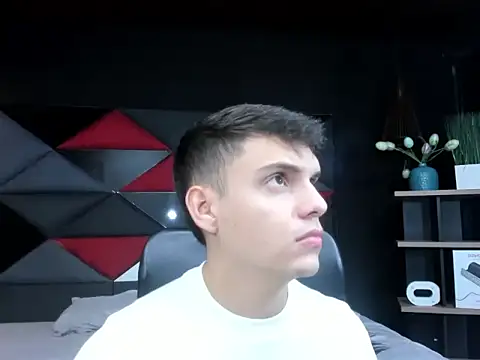 Snapshot of jacob_atlas chatting on March 3, 12:06 am jacob atlas online show from March 3, 12:06 am