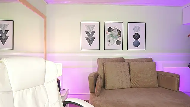 MandyCollins online show from March 25, 11:31 am