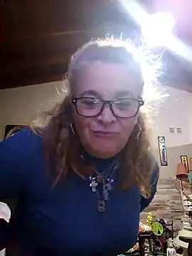 momismilf544 online show from May 18, 1:39 am