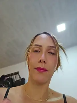 candy-xxx online show from July 17, 1:14 am