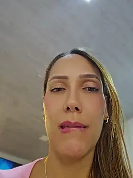 candy-xxx online show from July 16, 1:35 am
