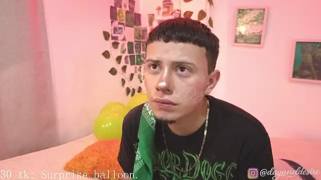 DayandDesire online show from March 22, 6:09 pm