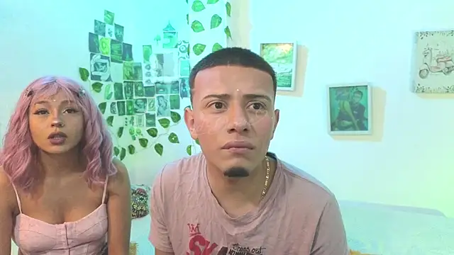 DayandDesire online show from April 1, 4:03 am