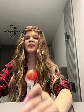 Snapshot of Lollipop_p_ chatting on July 2, 8:04 pm Lollipop p online show from July 2, 8:04 pm