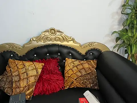 dirty slutty online show from April 2, 3:46 am