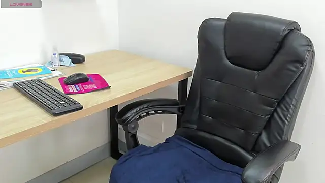 Stefy cg online show from March 31, 4:31 pm