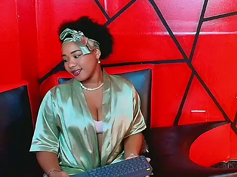 Pamela Cortezz online show from March 9, 7:39 pm