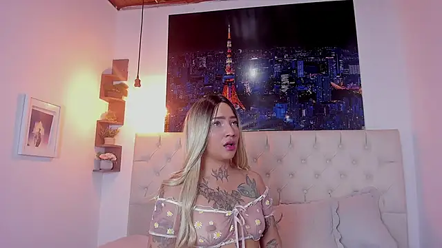 molly katt online show from March 4, 8:38 pm