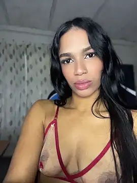 FlorSalvaje  online show from May 26, 12:20 am