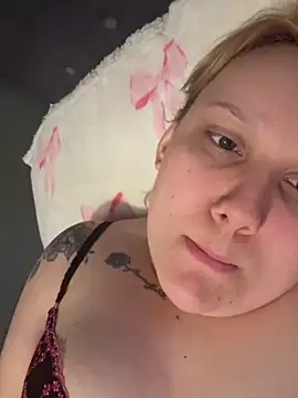 SassieBlondie online show from March 10, 12:20 pm