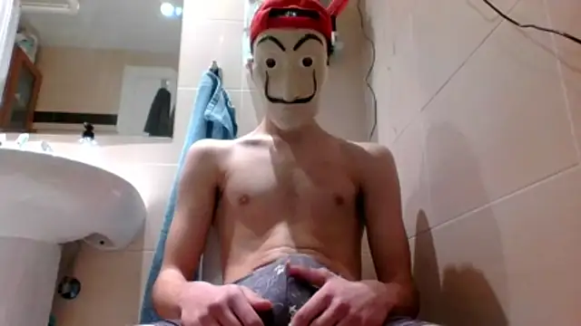 youngking67 online show from February 28, 7:35 pm