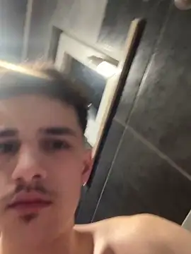 KillianLau26510 online show from March 24, 1:16 am