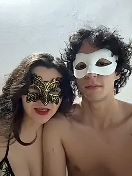 Snapshot of Danandrouse chatting on March 13, 3:00 am Danandrouse online show from March 13, 3:00 am