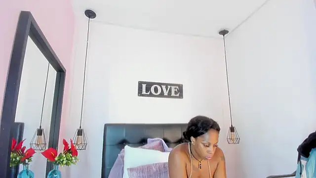 Snapshot of KatallelaMurillo chatting on May 21, 2:31 am KatallelaMurillo online show from May 21, 2:31 am