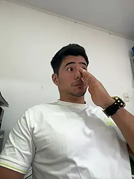 David-latinlover online show from April 13, 3:27 pm