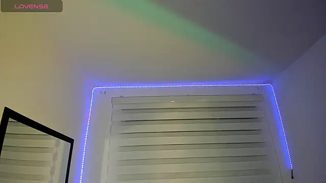 Agatha Marin online show from March 21, 3:30 am