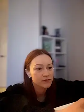 SadieSink  online show from April 4, 6:09 am