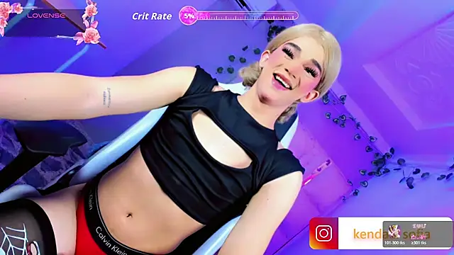 Sophiaa doll  online show from July 22, 3:30 am