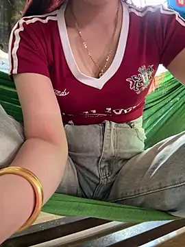 Junyy k2 online show from March 6, 2:06 am