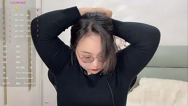 Susu-36E online show from March 8, 6:28 am