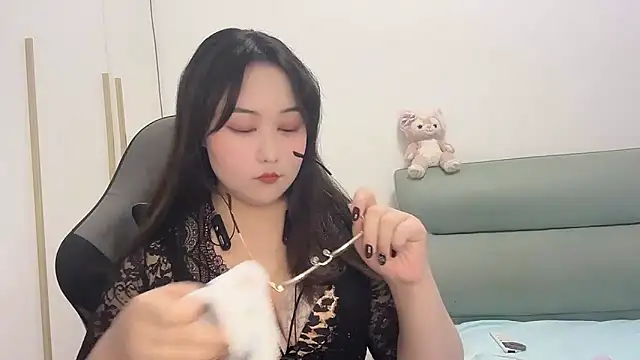 Susu-36E online show from April 30, 8:43 am