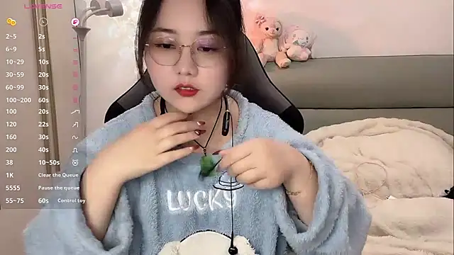 Susu-36E online show from March 6, 6:19 am