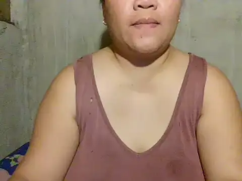 Snapshot of sejuicing_angel chatting on July 9, 1:50 am sejuicing angel online show from July 9, 1:50 am